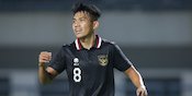 Manis! Witan Sulaeman Ajak Istrinya Lari Keliling Stadion Pakansari Usai Kalahkan Curacao Manis! Witan Sulaeman Ajak Istrinya Lari Keliling Stadion Pakansari Usai Kalahkan Curacao