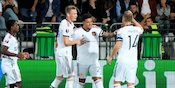 Waduh, Sejumlah Pemain dan Staf Manchester United Keracunan Makanan