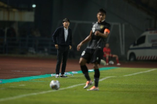 Tepuk Tangan Cool Shin Tae-yong Tepuk Tangan Cool Shin Tae-yong