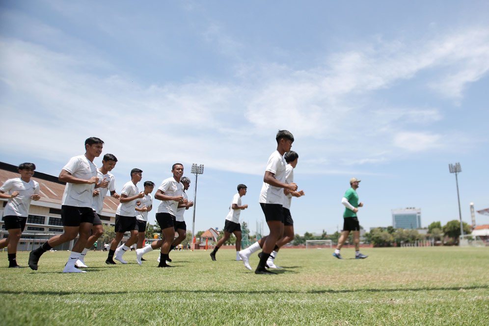 Penggawa Persija Ungkap Kondisi Rekan-rekannya yang Ikut TC Timnas Indonesia U-20 di Turki Penggawa Persija Ungkap Kondisi Rekan-rekannya yang Ikut TC Timnas Indonesia U-20 di Turki