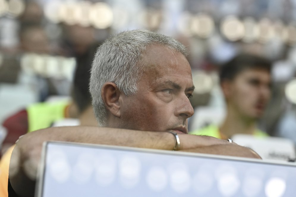 Termasuk Udinese, 3 Klub Ini Beri Kekalahan Terburuk Buat Jose Mourinho di Liga Termasuk Udinese, 3 Klub Ini Beri Kekalahan Terburuk Buat Jose Mourinho di Liga