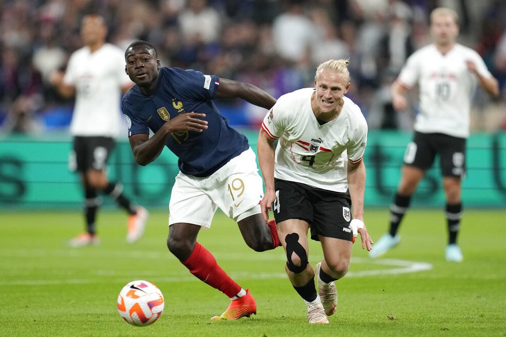 Opsi Gelandang Murah bagi Manchester United Opsi Gelandang Murah bagi Manchester United
