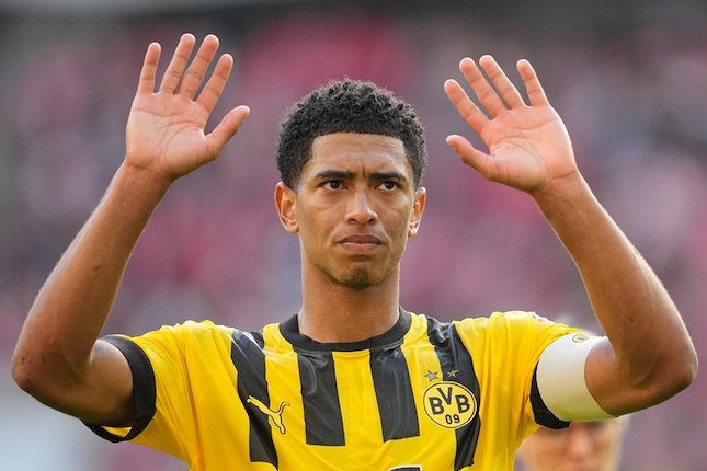Posisi Tiga dan Empat Posisi Tiga dan Empat