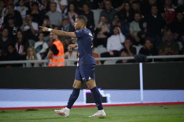 Kylian Mbappe - 160 juta euro Kylian Mbappe - 160 juta euro
