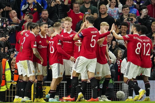 Juara Grup Status Istimewa Juara Grup Status Istimewa