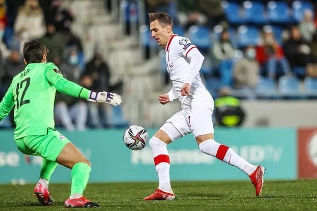 Terburuk - Arkadiusz Milik Terburuk - Arkadiusz Milik