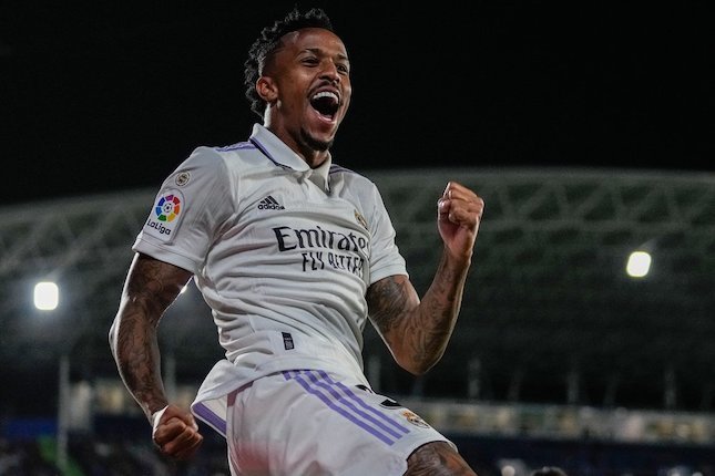 Celah di Lini Belakang Madrid Celah di Lini Belakang Madrid