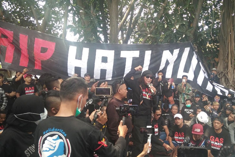 Evaluasi 40 Hari Lebih Tragedi Kanjuruhan, Eks TGIPF Sebut Ada Rekomendasi yang Lambat Dijalankan Evaluasi 40 Hari Lebih Tragedi Kanjuruhan, Eks TGIPF Sebut Ada Rekomendasi yang Lambat Dijalankan