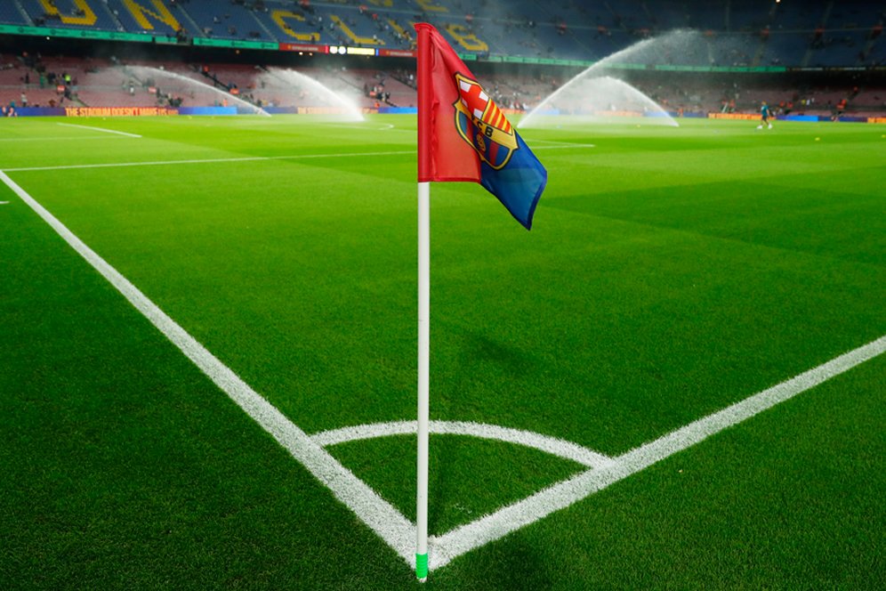 Dijual, Dijual! Barcelona Jual Rumput Camp Nou Dijual, Dijual! Barcelona Jual Rumput Camp Nou