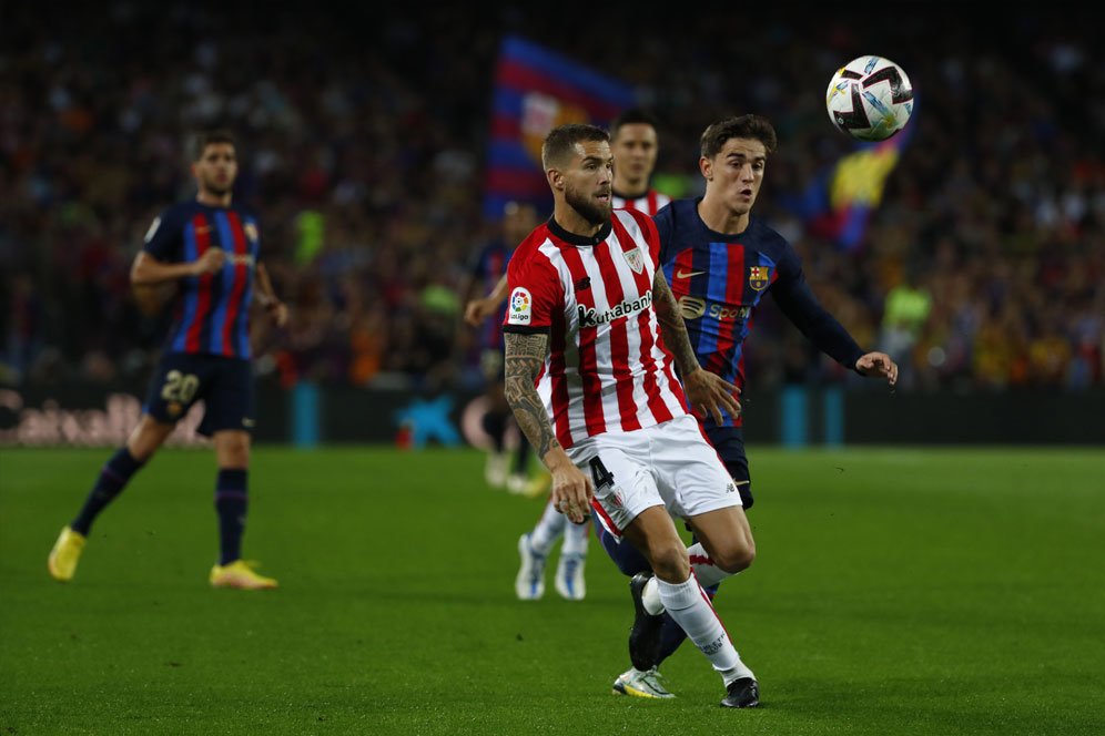 Barcelona Kejar Lagi Bek Veteran Athletic Bilbao Barcelona Kejar Lagi Bek Veteran Athletic Bilbao