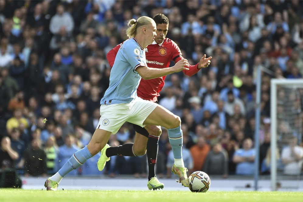 Tetangga Pilih tak Berisik! Man City Belum Pikirkan Samai Rekor Treble Manchester United Tetangga Pilih tak Berisik! Man City Belum Pikirkan Samai Rekor Treble Manchester United
