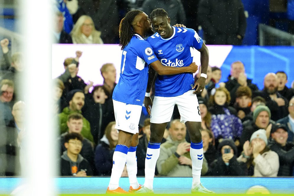 Angin Sejuk Bagi Man United, Everton Sudah Tetapkan Harga Jual Onana Angin Sejuk Bagi Man United, Everton Sudah Tetapkan Harga Jual Onana
