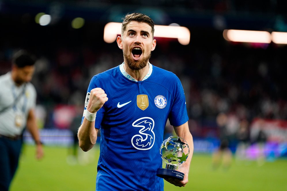 Jorginho Dicoret dari Daftar Belanja Barcelona Jorginho Dicoret dari Daftar Belanja Barcelona