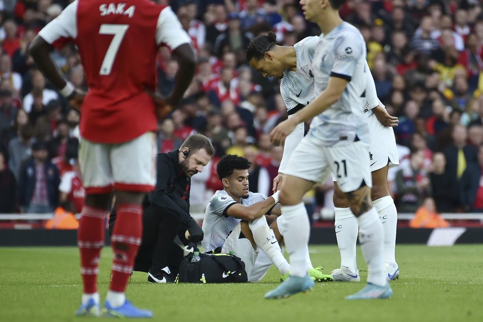 Duh, Luis Diaz Mungkin Absen Bela Liverpool Cukup Lama Duh, Luis Diaz Mungkin Absen Bela Liverpool Cukup Lama