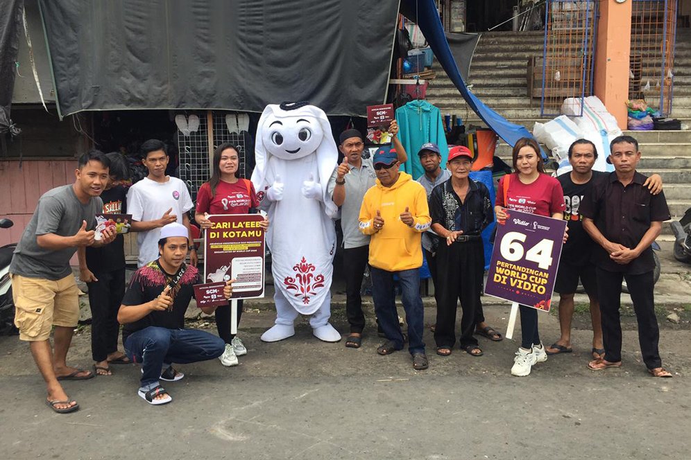 Keseruan Maskot Piala Dunia 2022 La'eeb Menyapa Masyarakat Banjarmasin