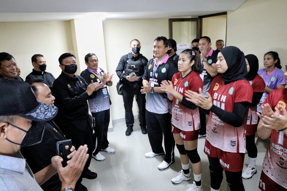Tim Bola Voli Putri Badan Intelijen Negara Juarai Livoli Divisi I 2022 Tim Bola Voli Putri Badan Intelijen Negara Juarai Livoli Divisi I 2022