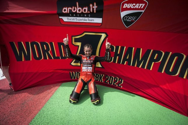 Toprak Razgatlioglu Hattrick, Alvaro Bautista Juara Toprak Razgatlioglu Hattrick, Alvaro Bautista Juara