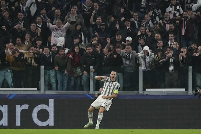 Kini Dekati Bonucci Kini Dekati Bonucci