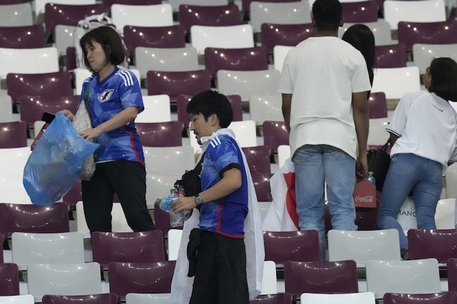 Fans Jepang Keren Abis! Fans Jepang Keren Abis!