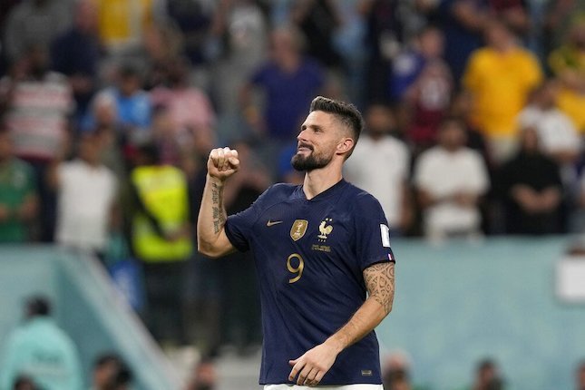 Perasaan Giroud Usai Samai Rekor Henry