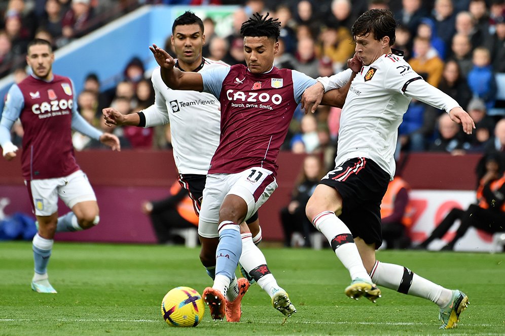 Hasil Aston Villa vs Manchester United: Skor 3-1