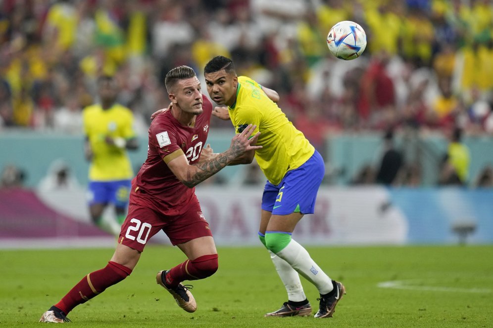 Casemiro di Laga Brasil vs Serbia: Dominan, Kena Mistar, dan Monster! Casemiro di Laga Brasil vs Serbia: Dominan, Kena Mistar, dan Monster!