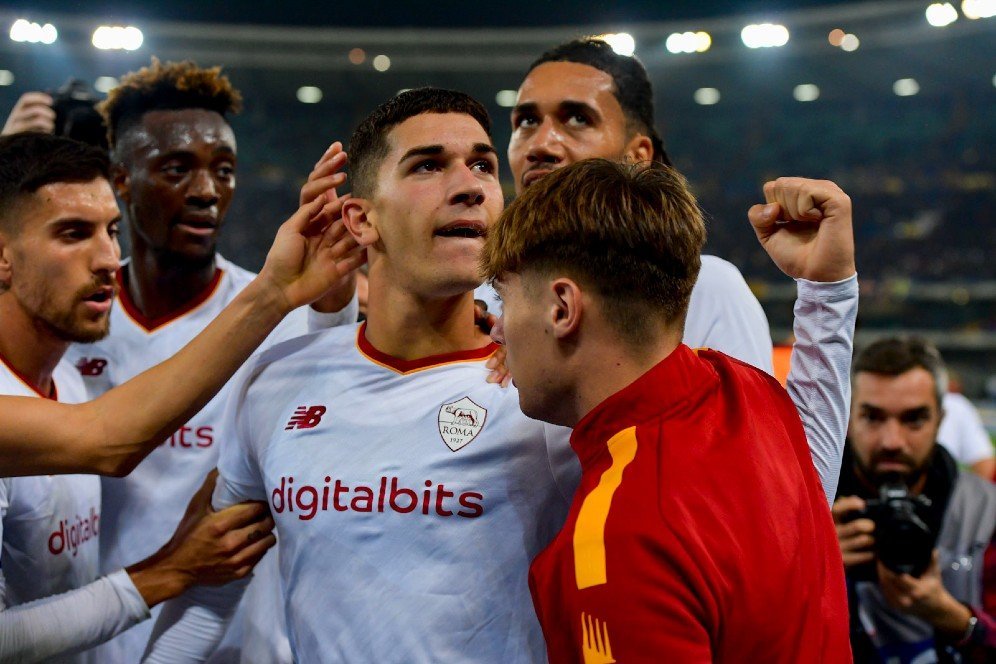 Wonderkid AS Roma Tolak Bergabung dengan Timnas Australia ke Piala Dunia 2022 Wonderkid AS Roma Tolak Bergabung dengan Timnas Australia ke Piala Dunia 2022