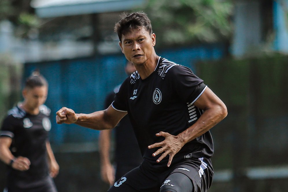Cerita Dedy Gusmawan dan Stadion Maguwoharjo Sleman Cerita Dedy Gusmawan dan Stadion Maguwoharjo Sleman