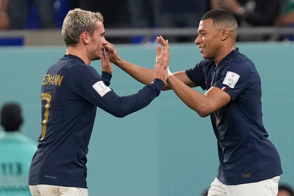 Federasi Sepak Bola Prancis Ajukan Komplain Resmi Atas Gol Antoine Griezmann yang Dianulir Federasi Sepak Bola Prancis Ajukan Komplain Resmi Atas Gol Antoine Griezmann yang Dianulir