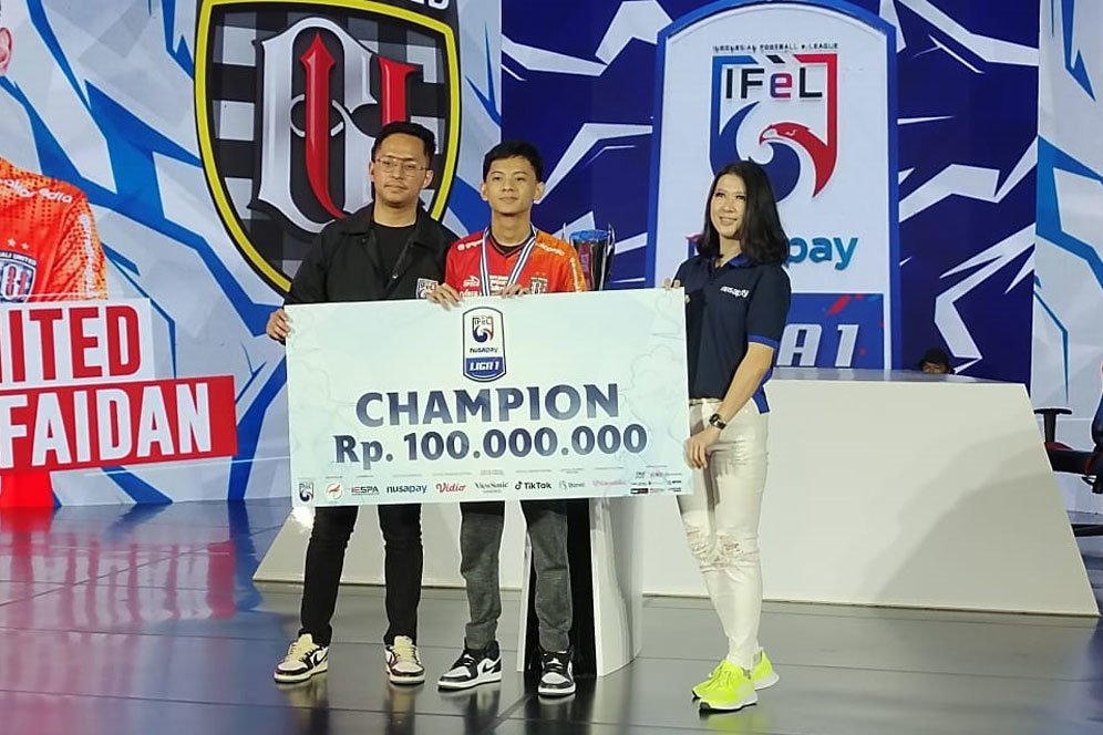 Rizky Faidan dari Bali United Juara IFeL Liga 1 2022 yang Disiarkan Vidio Rizky Faidan dari Bali United Juara IFeL Liga 1 2022 yang Disiarkan Vidio