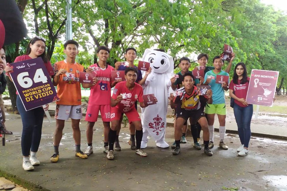 Mengintip Keseruan La'eeb, Si Maskot Piala Dunia 2022 Saat Mampir ke Makassar Mengintip Keseruan La'eeb, Si Maskot Piala Dunia 2022 Saat Mampir ke Makassar