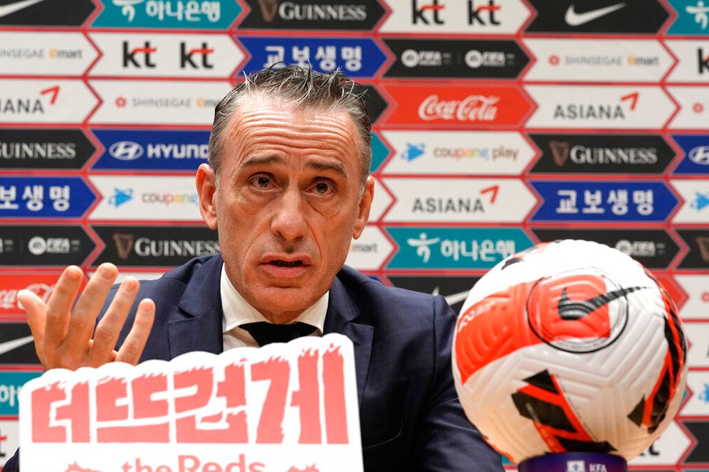 Paulo Bento Mundur Sebagai Pelatih Korea Selatan Usai Tersingkir di Piala Dunia 2022 Paulo Bento Mundur Sebagai Pelatih Korea Selatan Usai Tersingkir di Piala Dunia 2022