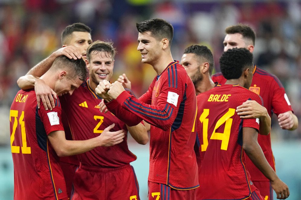 Antonio Rudiger Titip Pesan ke Pemain Spanyol: Tolong, Kalahkan Jepang Antonio Rudiger Titip Pesan ke Pemain Spanyol: Tolong, Kalahkan Jepang
