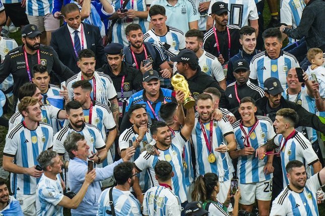 Bisa Pensiun Kalau Tidak Juara Piala Dunia Bisa Pensiun Kalau Tidak Juara Piala Dunia