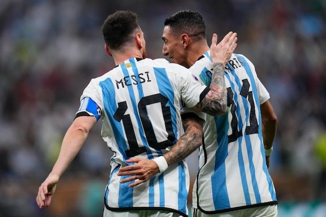 Statistik dan Prediksi Skor Statistik dan Prediksi Skor