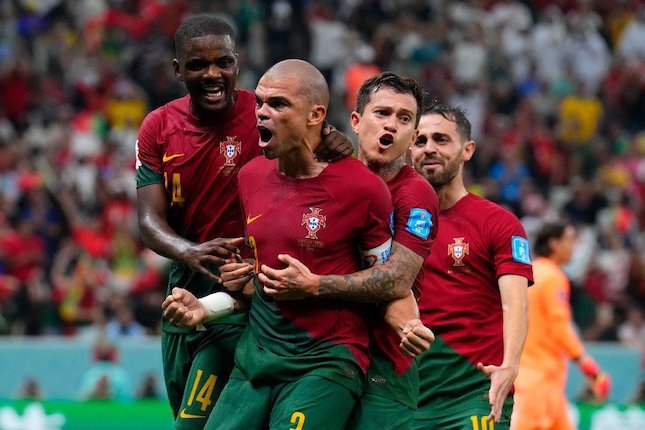 Pepe Pencetak Gol Tertua di Fase Knockout Piala Dunia Pepe Pencetak Gol Tertua di Fase Knockout Piala Dunia