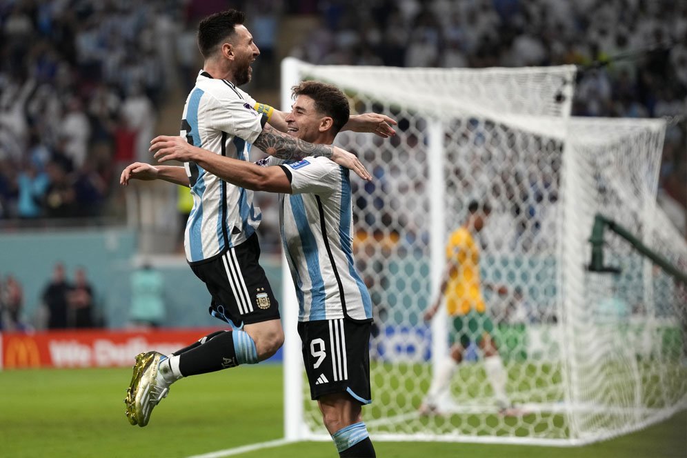 Membayangkan Argentina yang Menang atas Australia Tanpa Lionel Messi: Sekelas Peru, Bakal Dibantai Belanda Membayangkan Argentina yang Menang atas Australia Tanpa Lionel Messi: Sekelas Peru, Bakal Dibantai Belanda