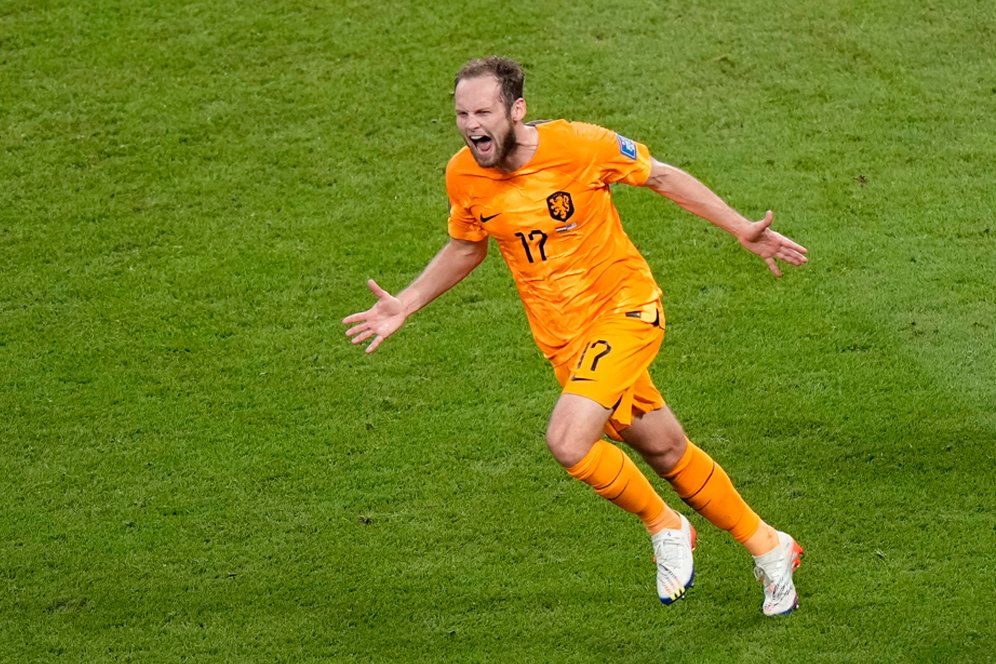 Cetak Gol ke Gawang AS di Piala Dunia 2022, Daley Blind Selebrasi dengan Sang Ayah Cetak Gol ke Gawang AS di Piala Dunia 2022, Daley Blind Selebrasi dengan Sang Ayah