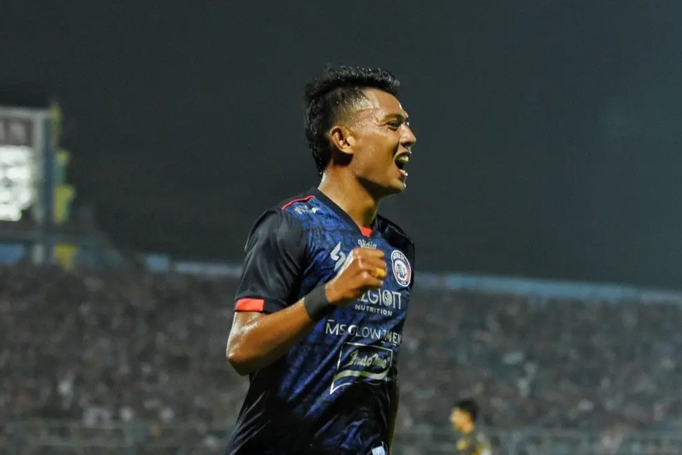 Kembali Didampingi Aremania, Bintang Lini Depan Arema FC Dapat Motivasi Tambahan Kembali Didampingi Aremania, Bintang Lini Depan Arema FC Dapat Motivasi Tambahan