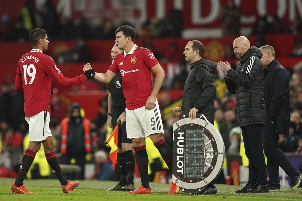 MU Raih Clean Sheet Lawan Nottingham Forest, Peran Raphael Varane Jadi Sorotan MU Raih Clean Sheet Lawan Nottingham Forest, Peran Raphael Varane Jadi Sorotan