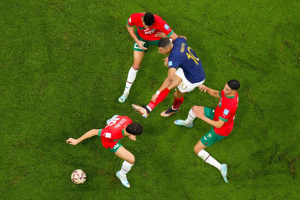 Momen-momen Menarik Prancis vs Maroko di Piala Dunia 2022: Gol Kilat Muani, Nutmeg Mbappe Momen-momen Menarik Prancis vs Maroko di Piala Dunia 2022: Gol Kilat Muani, Nutmeg Mbappe