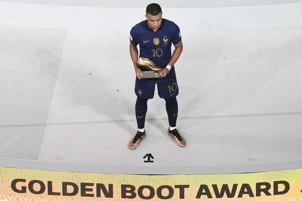 Kata Legenda Inggris Usai Kylian Mbappe Samai Rekornya di Piala Dunia: Selamat! Kata Legenda Inggris Usai Kylian Mbappe Samai Rekornya di Piala Dunia: Selamat!