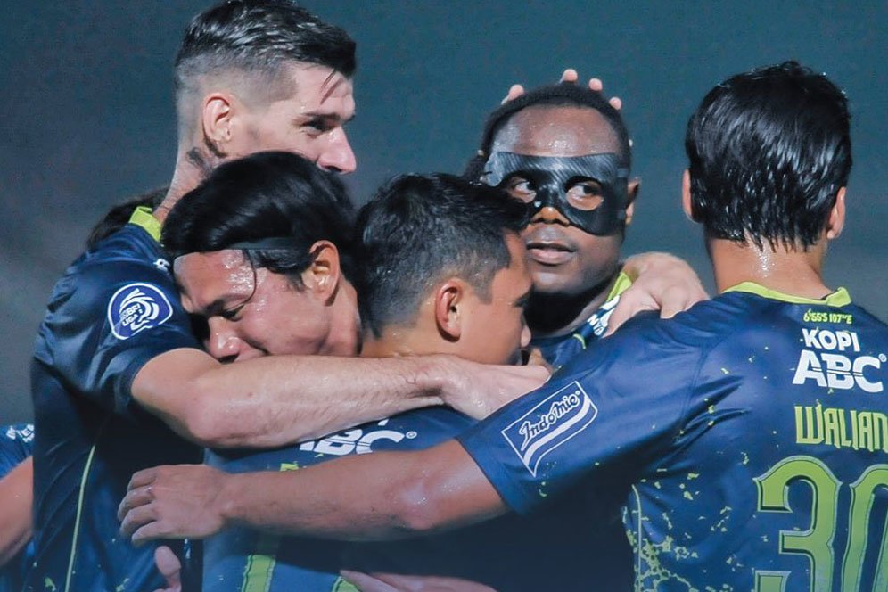 Gawat! 2 Pemain Penting Persib Absen untuk Hadapi Persija di BRI Liga 1 Gawat! 2 Pemain Penting Persib Absen untuk Hadapi Persija di BRI Liga 1