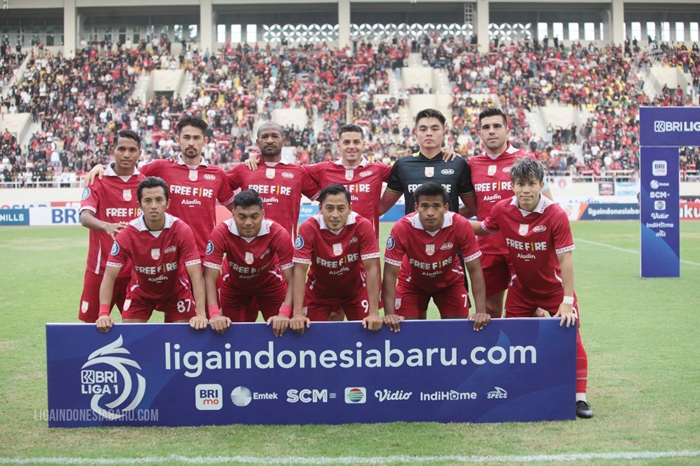 Stadion Manahan Sudah Bersolek, Gibran Bakal Wujudkan Laga Pramusim Persis Solo vs Man City?
