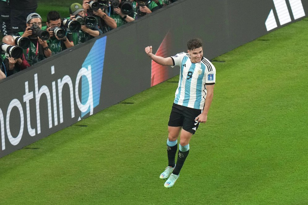 Julian Alvarez Starter Lagi, Julian Alvarez Cetak Gol Lagi Julian Alvarez Starter Lagi, Julian Alvarez Cetak Gol Lagi