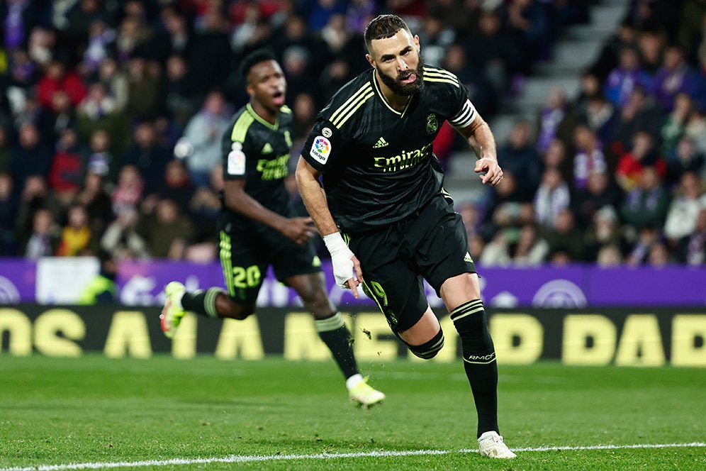Comeback dan Langsung Cetak Brace, Carlo Ancelotti Acungi Jempol Performa Karim Benzema Comeback dan Langsung Cetak Brace, Carlo Ancelotti Acungi Jempol Performa Karim Benzema