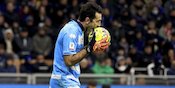 2 Pilihan yang Harus Diambil Gianluigi Buffon: Pensiun atau Rp492 Miliar untuk Setahun di Arab Saudi 2 Pilihan yang Harus Diambil Gianluigi Buffon: Pensiun atau Rp492 Miliar untuk Setahun di Arab Saudi