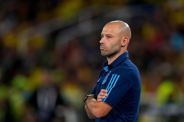 Pelatih Javier Mascherano Mundur Pelatih Javier Mascherano Mundur