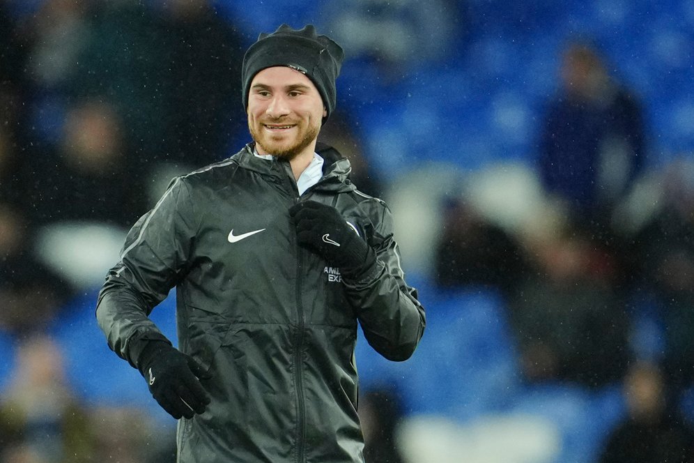 Perkuat Lini Tengah, Manchester United Rekrut Gelandang Timnas Argentina Ini? Perkuat Lini Tengah, Manchester United Rekrut Gelandang Timnas Argentina Ini?