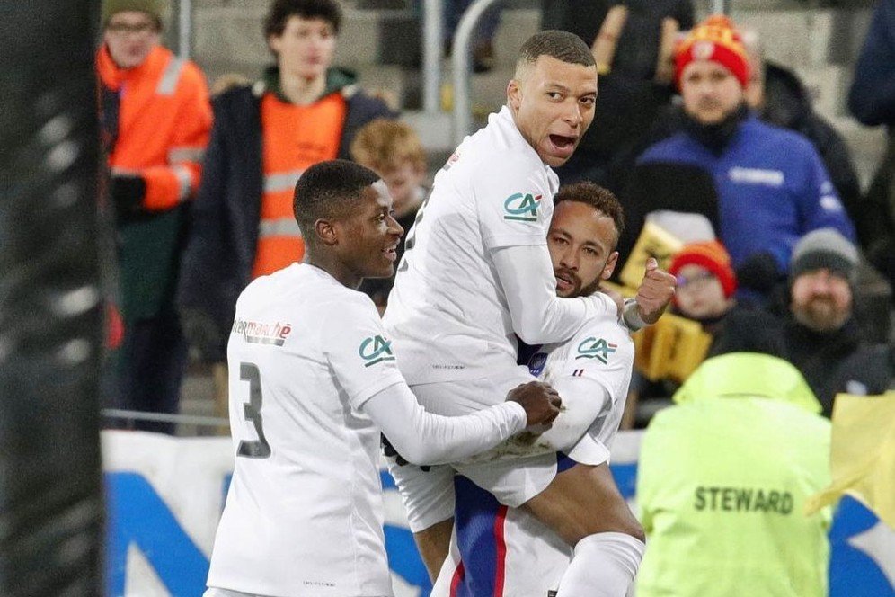 PSG Pesta 7 Gol, Mbappe Borong 5 Gol, Main Lawan Tim Amatir Serius Banget, Biar Messi Gak Dapat Ballon d'Or Ya? PSG Pesta 7 Gol, Mbappe Borong 5 Gol, Main Lawan Tim Amatir Serius Banget, Biar Messi Gak Dapat Ballon d'Or Ya?